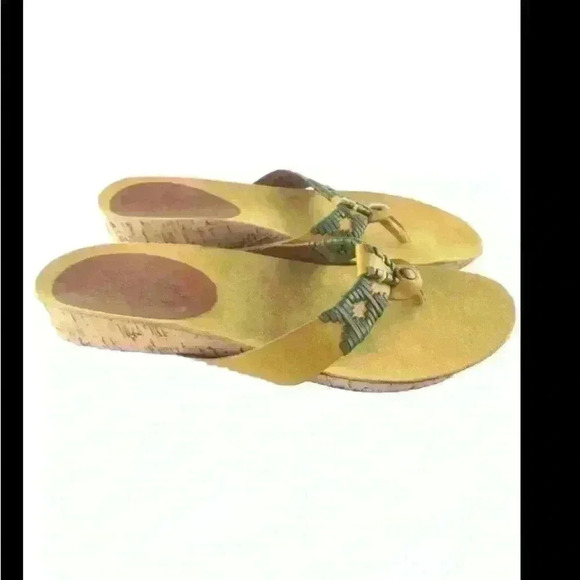 NINE WEST Vintage American Collection Leather/Cork Aztec Flip Flop Sandal (8M) - Picture 2 of 6
